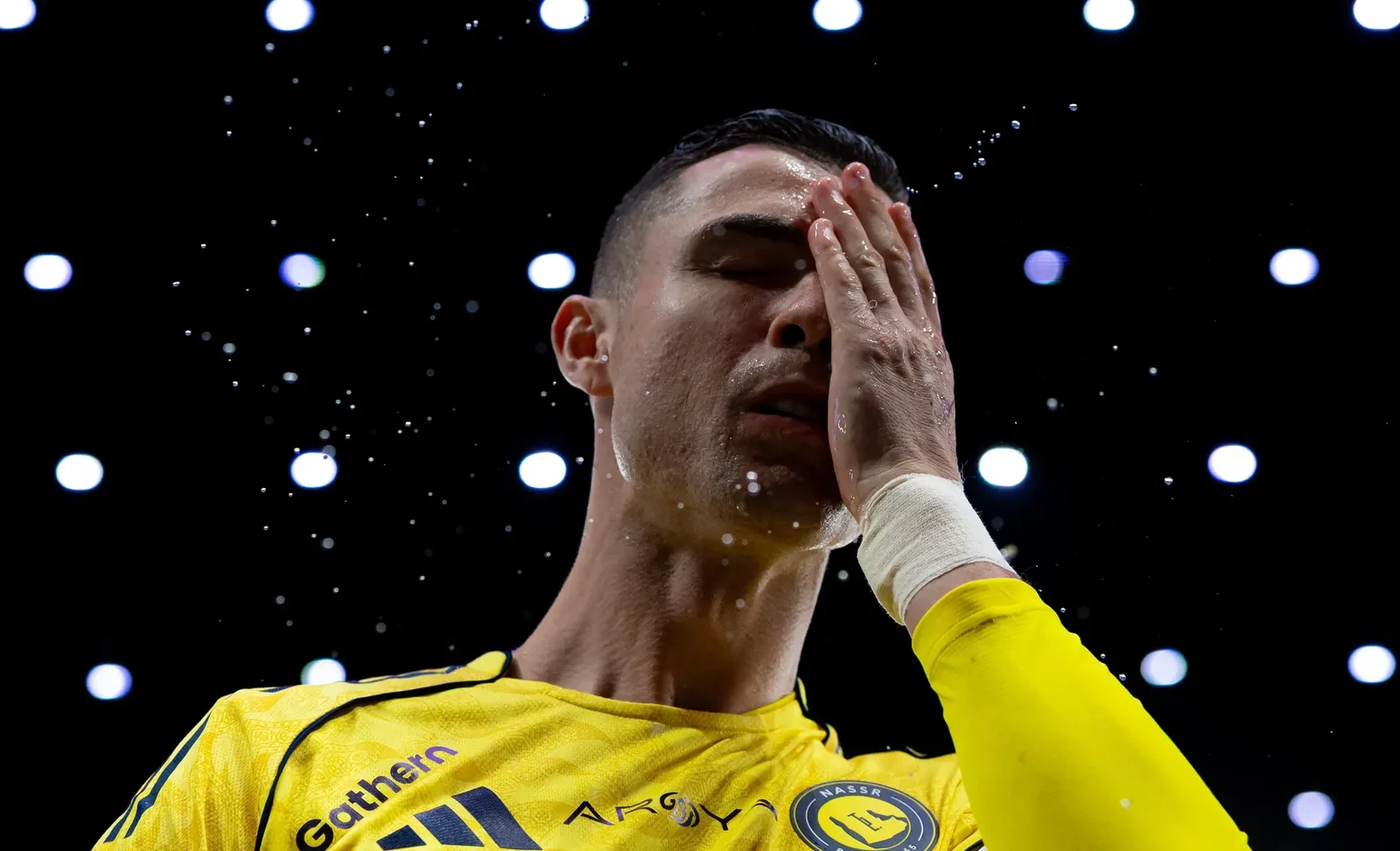 Al-Nassr vs Al-Hilal Saudi Pro League title race featuring Cristiano Ronaldo